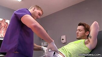 Gay doctor sucking withdraw his handsome patient